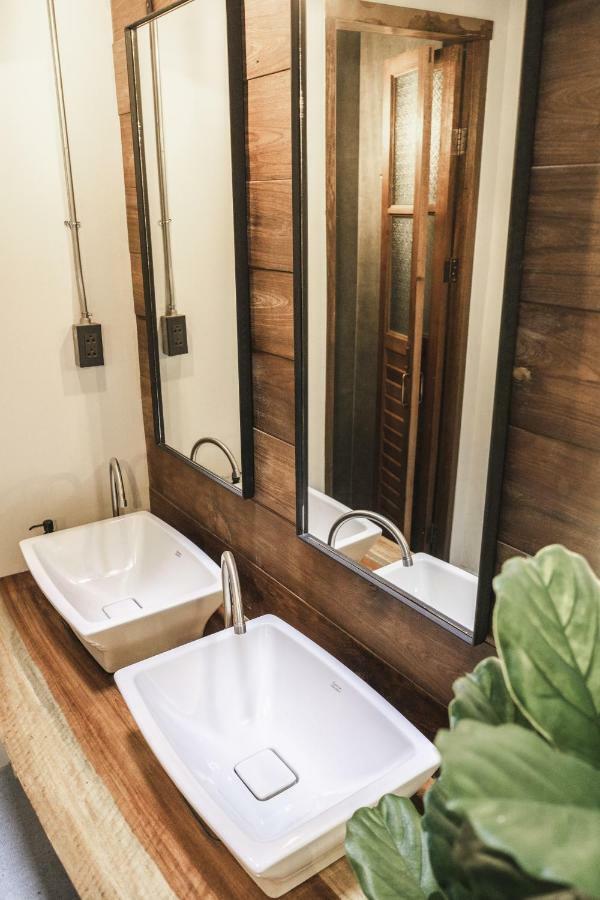J Jacuzzi Villa Ranong Exterior photo